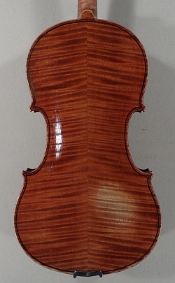 Violon entier Collin Mzin pre de 1896. Fond.