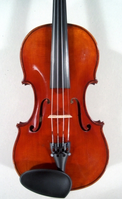 Violon entier Louis Courtier de 1912. Table.