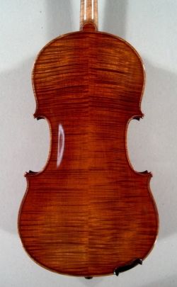 Violon entier fait par Eugne Guinot en 1960. Fond.