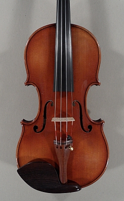 Violon Feret-Marcotte fait par Ren Jacquemin. Table.