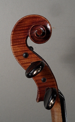 Violon Feret-Marcotte fait par Ren Jacquemin. Tte.