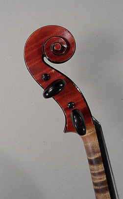 Violon Gand et Bernardel frre 1224 de 1886. Tte.