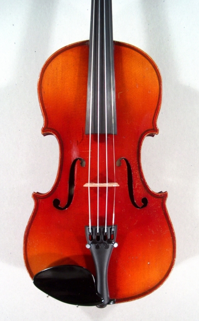 Violon trois-quart Apparut de 1929. 