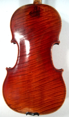 Violon "Sainte Ccile" fait  Mirecourt par Nicolas Vuillaume.